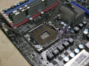 Neue Bilder zu Intels Nehalem und dem X58-Chipsatz