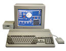 Escom kauft Commodore-Reste, ILOVEYOU geht um und Intel stellt 3D-Transistoren vor (PCGH Retro, 04. Mai)