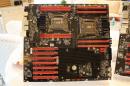 EVGA auf der CES: SR-X für Dual-Sockel 2011, eigene Netzteile mit Pseudo-Overclocking und mehr