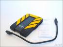 Adata Dashdrive: USB-3.0-Festplatte im absoluten Härtetest mit Eis, Froschattacke, Wasser und Matsch im Video