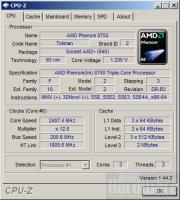 AMD Phenom X3 8750: drei Kerne à 2,4 GHz und 3x 512 KiByte Level-2-Cache (Bild: PCGH)