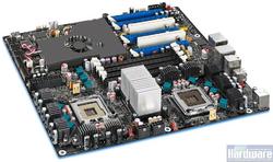 Skulltrail: Intel's D5400XS featues two CPU sockets and four video card slots - more pictures can be found in the gallery. (Picture: Intel)
