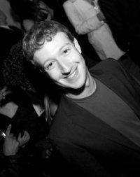 Mehr als dreihundert Millionen Menschen bei Facebook. Mark Zuckerberg bedankt sich bei allen die geholfen haben.