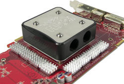 Dieser VGA-Wasserkühler ist in enger Zusammenarbeit mit Alphacool entstanden.