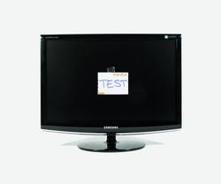In die 22-Zoll-Klasse steigen Sie mit dem Samsung Syncmaster 2233BW schon für 170 Euro ein. Vor einigen Wochen war das LCD noch für 140 Euro erhältlich. Das Syncmaster bietet eine befriedigende Reaktionszeit von 25 Millisekunden. Das Display löst mit 1.680 x 1.050 Pixeln auf und wird per D-Sub oder DVI-D angeschlossen.