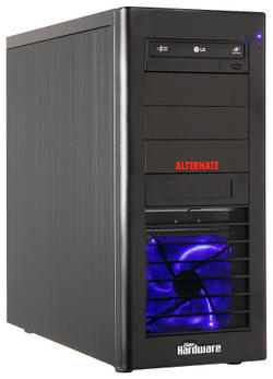 Ab sofort wird der Ultimate-PC II auch mit dem neuen PCGH-Metall-Aufkleber ausgeliefert. (Abbildung kann vom Original abweichen)