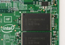 Intel SSD 520 Cherryville 240GB FW 400i NAND 29F16B08CCME2