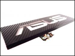Fast and Furious: Raven-2-Casemod mit Carbonelementen und blauer Beleuchtung (47)