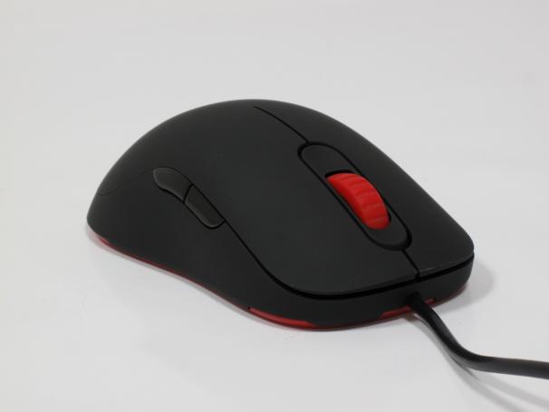 Test: Zowie AM - Zowies neue Spielermaus mit symmetrischer Form im Test (8)