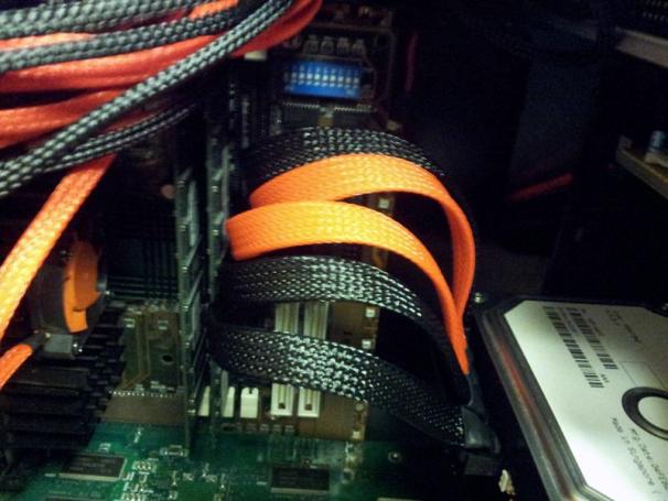 Cooles How-To für jeden Retro-PC-Fan: IDE- und Floppy-Kabel sleeven (19)
