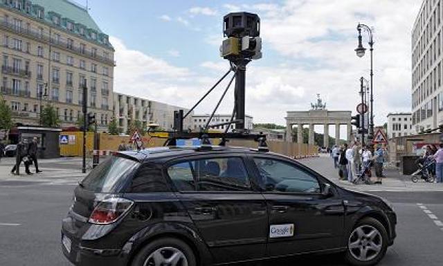 Google Street View: Video Fahrzeug.
