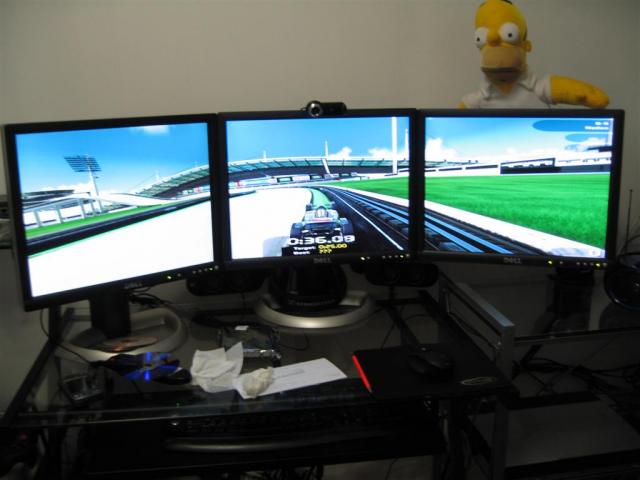 Triple-LCD-Setup für Spiele von geniv2 (Widescreen Gaming Forum) (2)