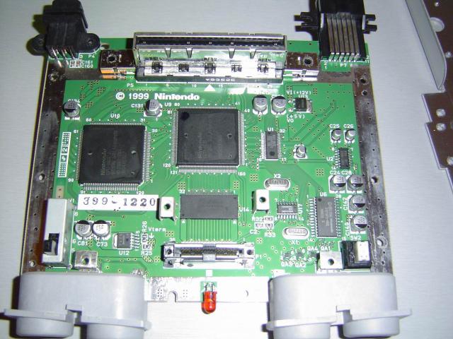 Nintendo 64 zerlegt (5)