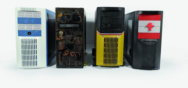 Obwohl alle Casemods auf dem NZXT Beta basieren, könnten sie unterschiedlicher kaum sein. Während Team Augsburg und Team Berlin ein bundeslandspezifisches Thema wählten, setzten Köln und der Ruhrpott auf Kreativität.