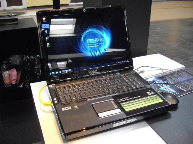 MySN QXG7 mit Core i7-980X auf der Cebit (5)