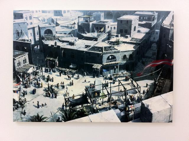 Bilder einer Assassins Creed-Kunstaustellung im PCGHX-Forum (4)