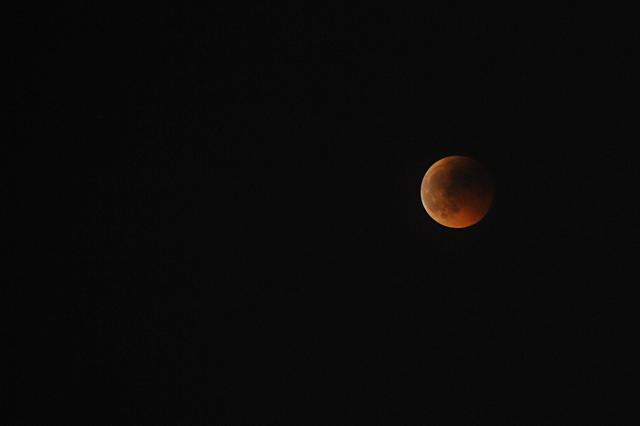Mondfinsternis 2011: 43 Prozent wollten sie sehen