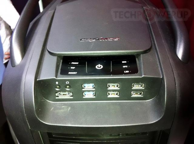 Cooler Master Cosmos II: Aufnahme des Prototypen (3)