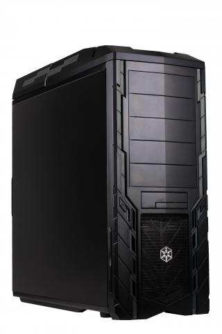 Das Silverstone Precision PS06 gibt es nun auch in Schwarz ohne blaue Elemente.