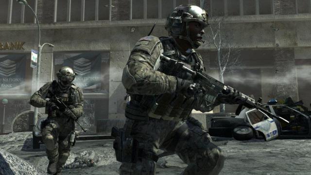 Logitech mit Modern-Warfare-3-Tastatur und -Maus (3)
