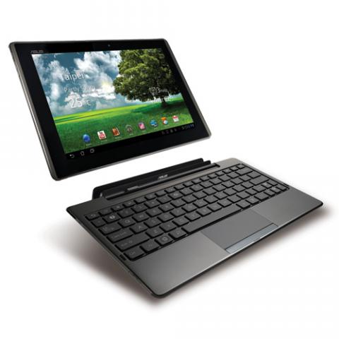Zum Vergleich: Der etwas dickere Vorgänger Asus Eee Pad Transformer mit Dualcore-Chip (Nvidia Tegra 2) und ebenfalls einem Tastatur-Dock