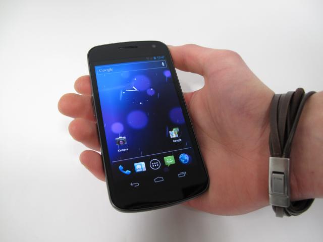 Samsung Galaxy Nexus: Mehr Leistung mit Android 4.0 und dem offiziellen Google-Smartphone