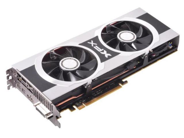 XFX wird gleich vier Varianten der Radeon HD 7970 anbieten, hier im Bild die XFX Radeon HD 7970 Black Edition Double Dissipation.