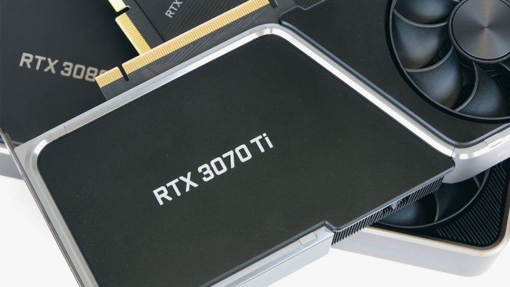  Geforce RTX 3070 Ti vs. Radeon RX 6800 (XT): Vergleichstest