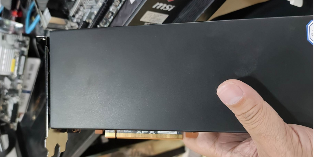 Abgewandelte Radeon RX 6700: Neue Mining-Grafikkarte in China aufgetaucht
