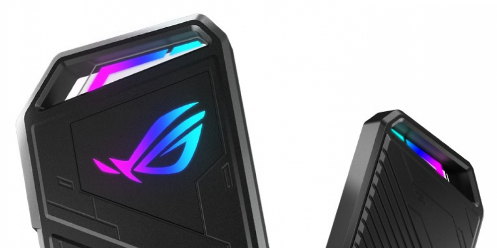 Asus ROG Strix Arion S500 SSD 01