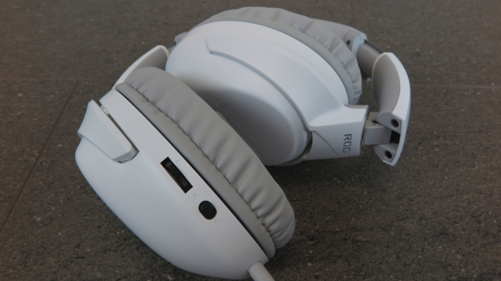 Asus Strix Go Core im Test: Leichtes und bequemes Klinken-Headset mit gutem Klang