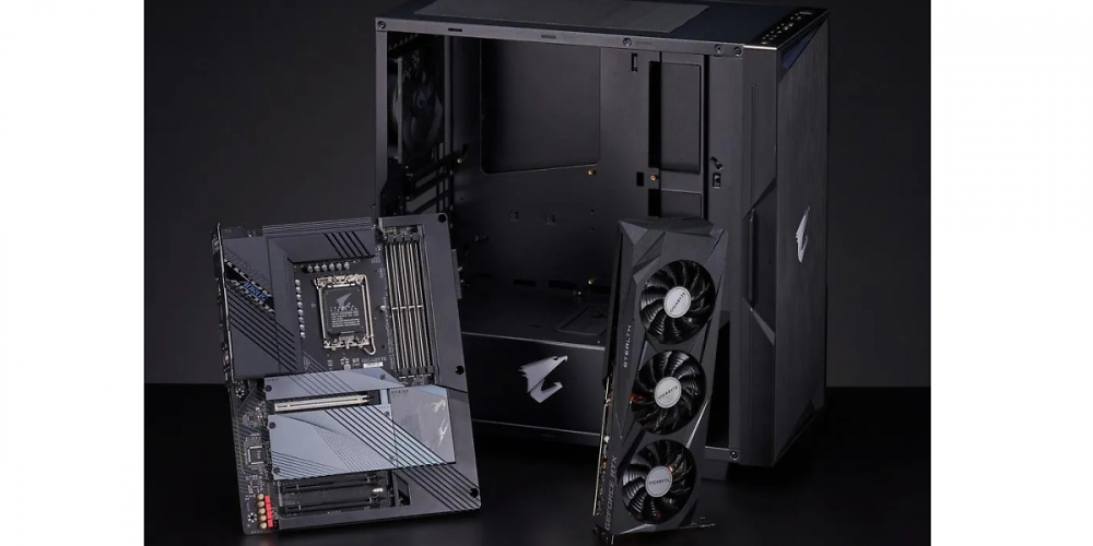 Gigabyte Aorus Stealth