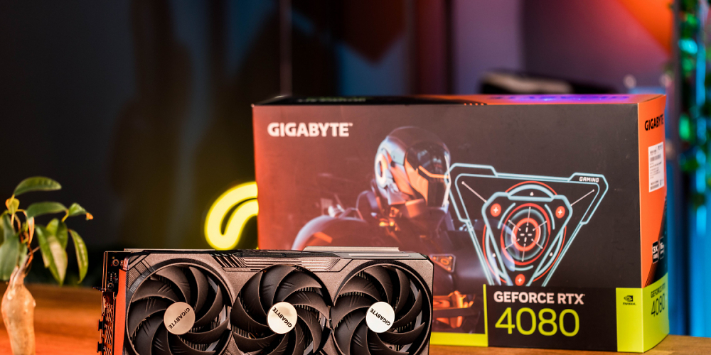 Bei den RTX-4000-GPUs kann es zu leeren Bildschirmen beim Booten kommen. Nvidia hat dafür sein UEFI-Firmware-Update-Tool auf den neuesten Stand gebracht.