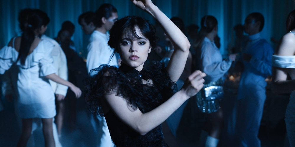 Wednesday auf Netflix: Dritterfolgreichste Serie aller Zeiten bekommt Fortsetzung (1)