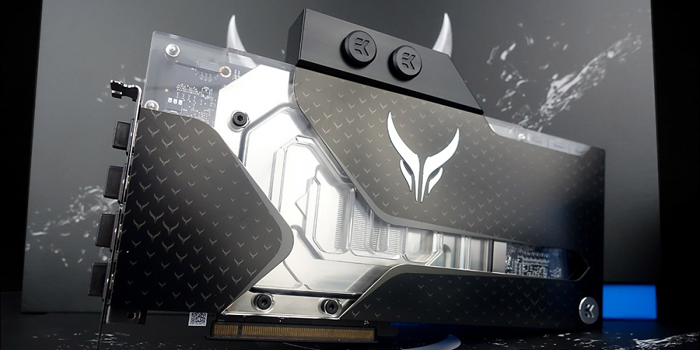 Radeon RX 7900 XTX: Mehrere Bilder zu Powercolors Liquid Devil veröffentlicht