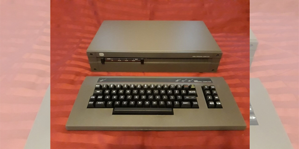 Auf Ebay wurde ein Angebot zum 80er-Jahre-Rechner NABU insgesamt 2.200 Mal verkauft.&nbsp;