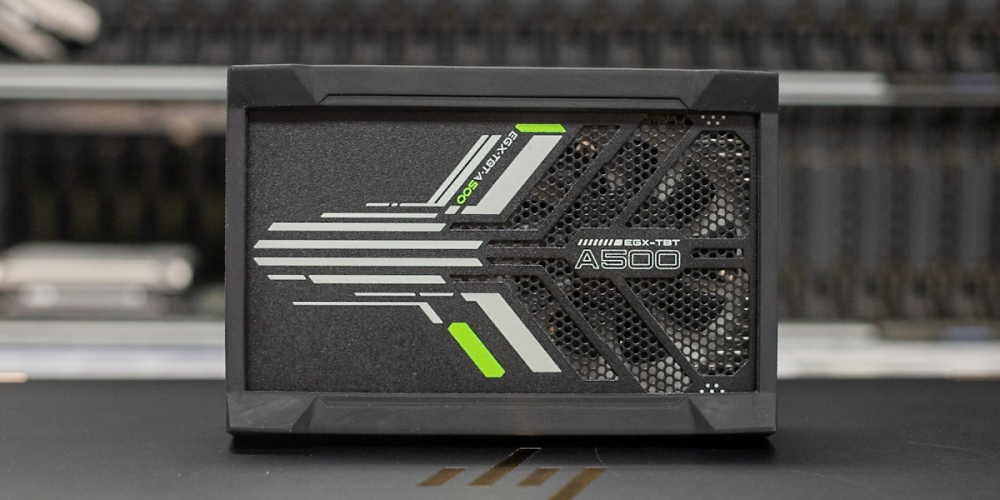 ADLINK Pocket AI RTX 500 mit GA107-Grafikprozessor