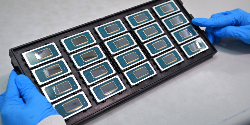 Nach Meteor Lake: Intel plant bei CPUs mit 3D-Cache ähnlich AMD - im Bild Meteor Lake