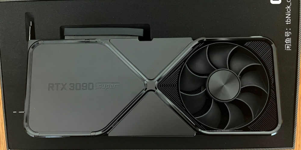 Paint It Black: Bild der nie veröffentlichten Geforce RTX 3090 Super