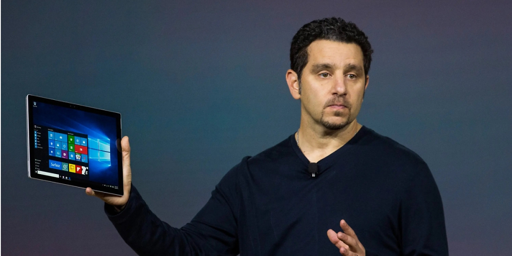 Panos Panay Surface und Windows Chef bis September 2023