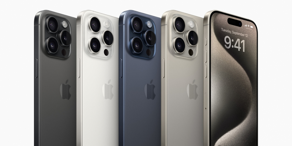 Im Apple Store gekaufte iPhones sollen bald auch im ungeöffneten Zustand stets auf der jeweils aktuellen Softwareversion sein. Möglich macht dies ein externes Gerät, auf das der Quellcode der iOS 17.2 Beta hindeutet.