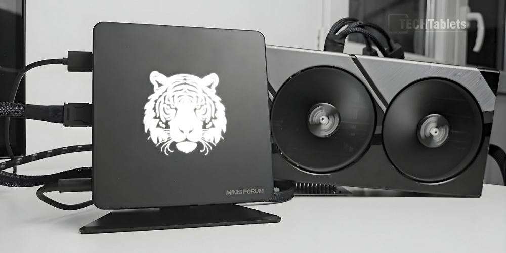 Minisforum UM780 XTX