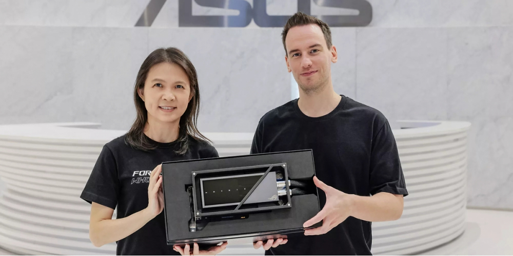 Geforce RTX 4090: "der8auer" ersteigert Signature-Edition für 16.000 Dollar