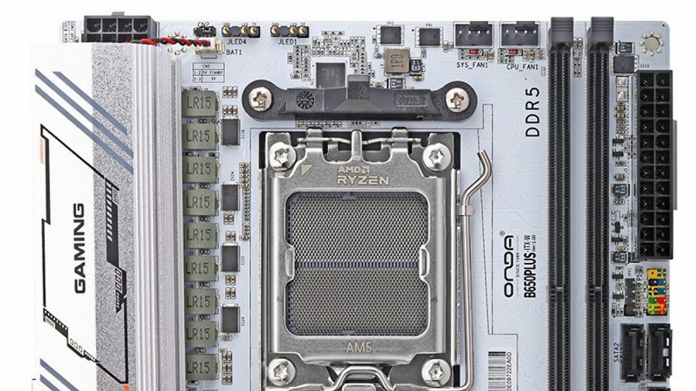 Mini-ITX für Ryzen 9000: Weißer B650-Exot für Gamer in Asien