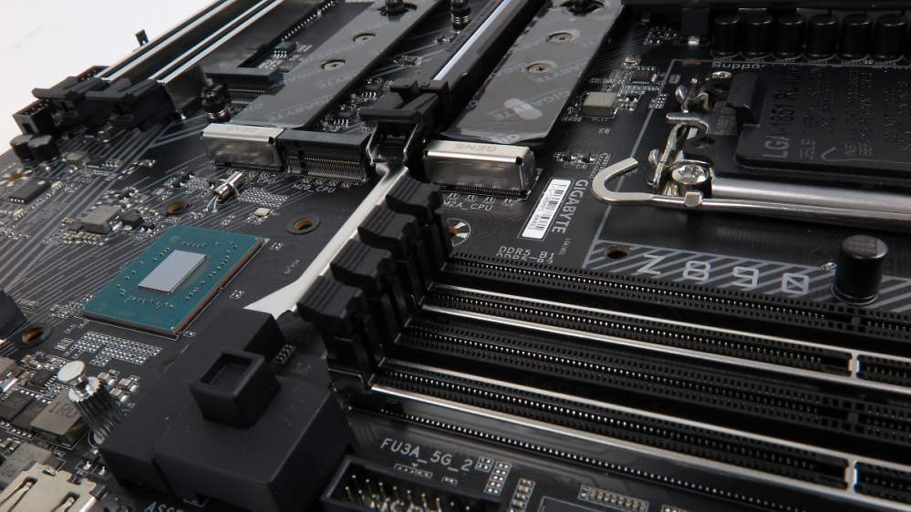 Z890 analysiert: Die neuen LGA1851-Mainboards für Arrow Lake