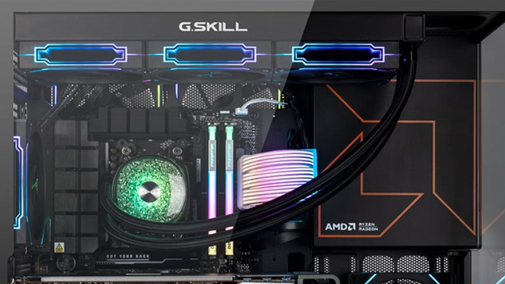 Gaming-PCs mit Ryzen 7 9800X3D erstmals direkt von AMD