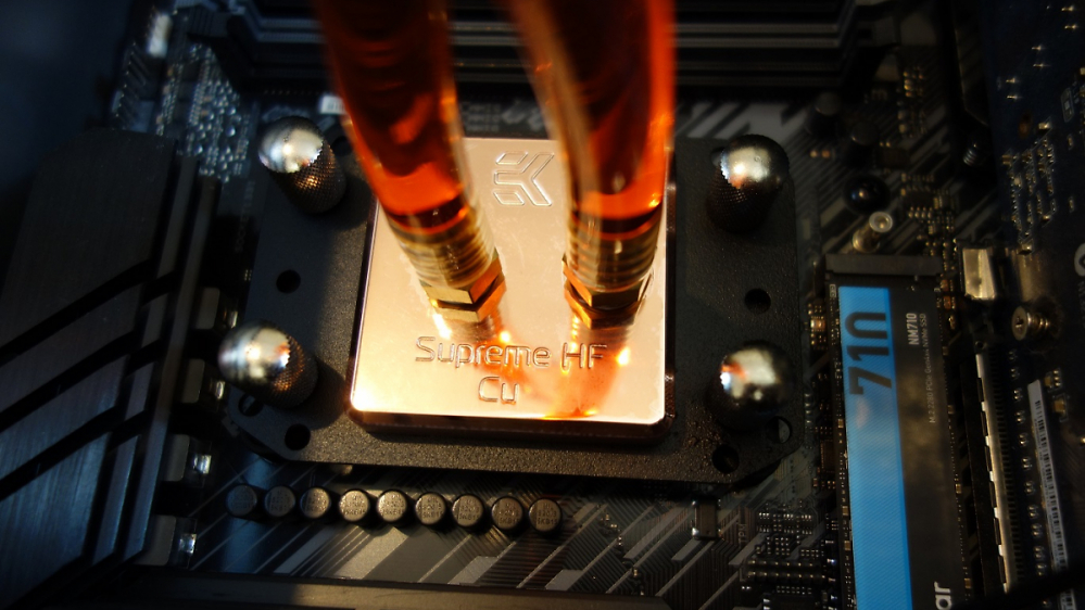 9× Noctua A12×25 auf Mora 420: Adapter wurden nach Noctua-Plänen selbst gedruckt