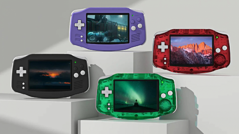 Retro-Handheld: Sieht aus wie ein Game Boy Advance, emuliert aber auch andere Konsolen