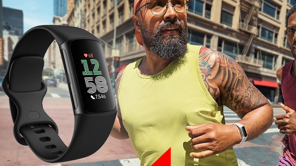 Deal: MediaMarkt legt vor, Amazon kontert: Google Fitbit Charge 6 fast zum Black-Friday-Preis