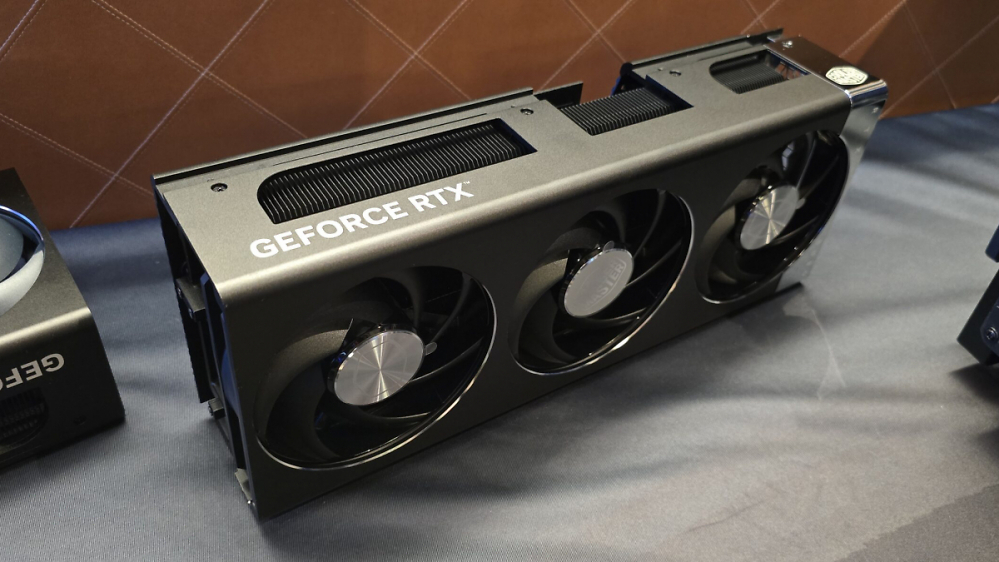 Für RTX 5090 und Co: Cooler Master zeigt besonderen Kühler - mit einem Haken
